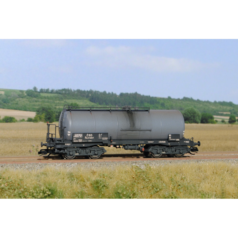 SDV 12157  4-axle boiler car Uahs/Ra 30 ČSD, TT kit