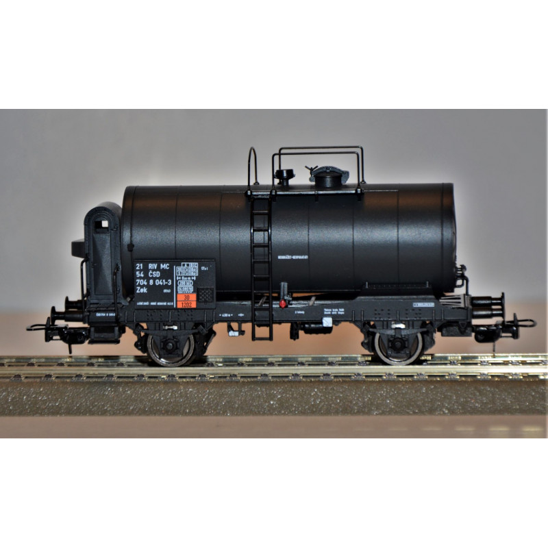 TILLIG 2-axle Zek ČSD boiler car with brakeman's cab, 4th edition, H0