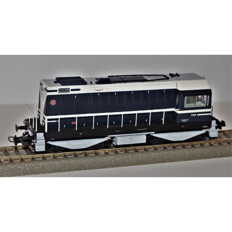 PIKO T435.0140 ČSD diesel locomotive without the symbol of the working people! (1968–69), analog, 4th edition. H0