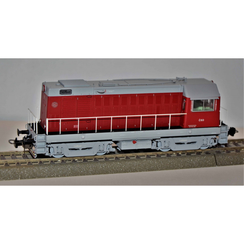 PIKO T435.0105 ČSD red diesel locomotive with Pennsylvania-type bogies, 4th edition, digital + sound  H0
