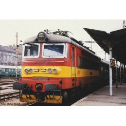PIKO electric locomotive...