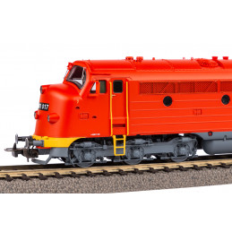 PIKO M61 MÁV "NOHAB" diesel locomotive, 4th series, analog,  interface: NEM 658 PluX22   H0