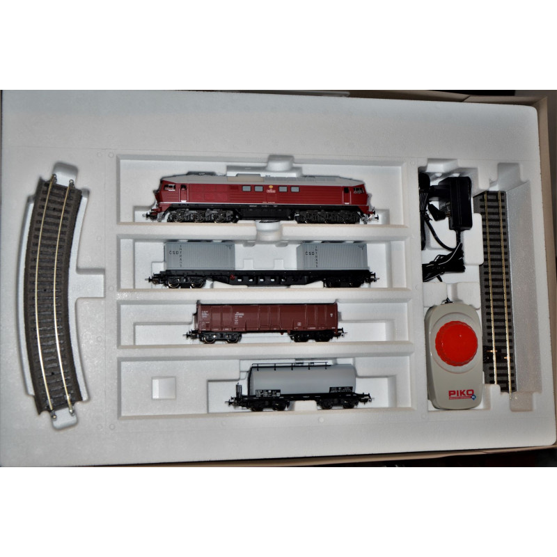 PIKO  Starter Set - ČSD Freight Train, 4th Generation, Analog   H0