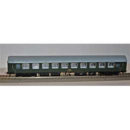 PIKO 4-axle passenger car...