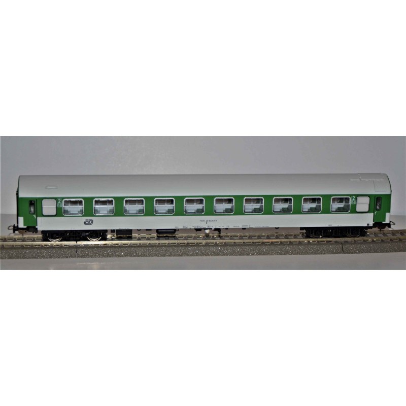 PIKO 4-axle passenger car type "Y" B 2nd class ČD, 5th series    H0