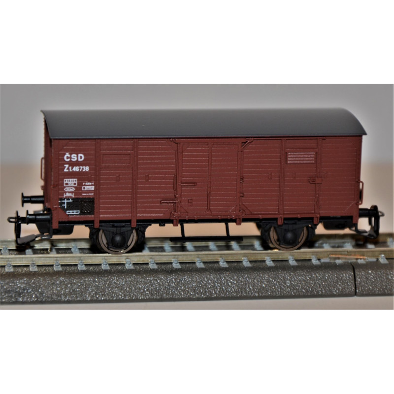 PIKO 2nd class covered wagon from ČSD, 3rd series. TT