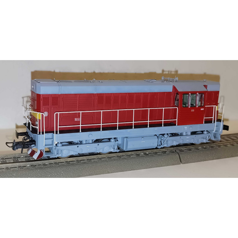 ROCO motor locomotive T466.2129 ČSD "Kocour, Bangle," 4th series, analog H0