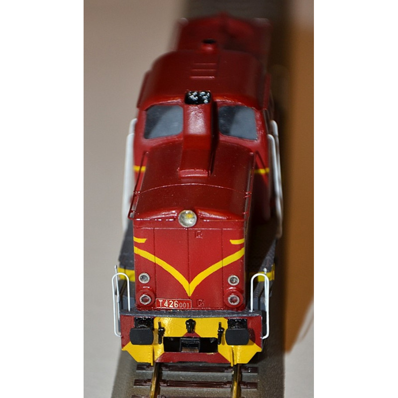 PRAGOMODEL Motorized rack locomotive T426.001 ČSD red roof, end lights 4th edition, analog H0