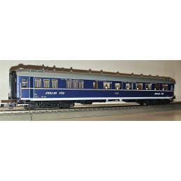 ROCO set of 3 pieces: 4-axle ABa (1st and 2nd class), Ba (2nd class) passenger cars and WR ČSD dining car, 3rd edition. H0