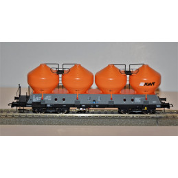 ROCO set of 2 x 4-axle Uacs AWT tank wagons, 6th edition, H0