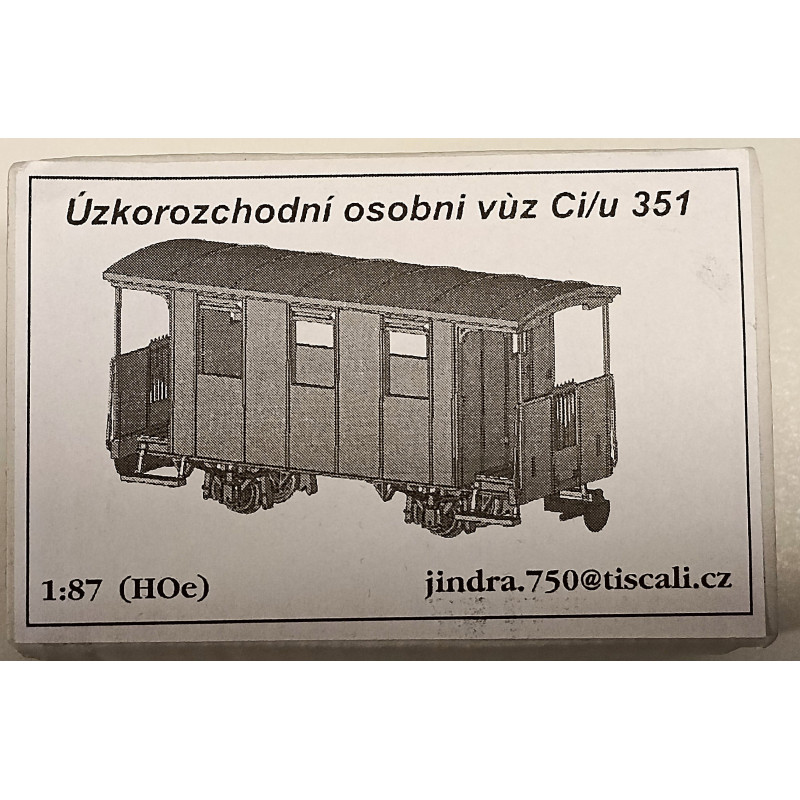 Jindra 2-axle narrow-gauge passenger car Ci/u 351 ČSD 3rd class, 2 - 3rd ep. H0/e