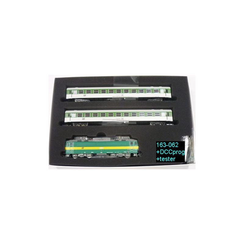 MTB Set elektrická lokomotiva 163.062 ČD "Pershing" + 2x osobní vůz Bt ČD, analog TT