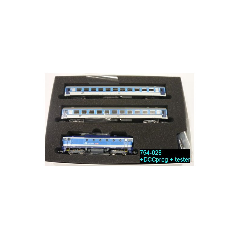 MTB Set motorová lokomotiva 754.024 ČD "Brejlovec", nátěr "Najmrd 1"  + 2x osobní vůz Bt ČD, nátěr "Najmrd 1", analog TT