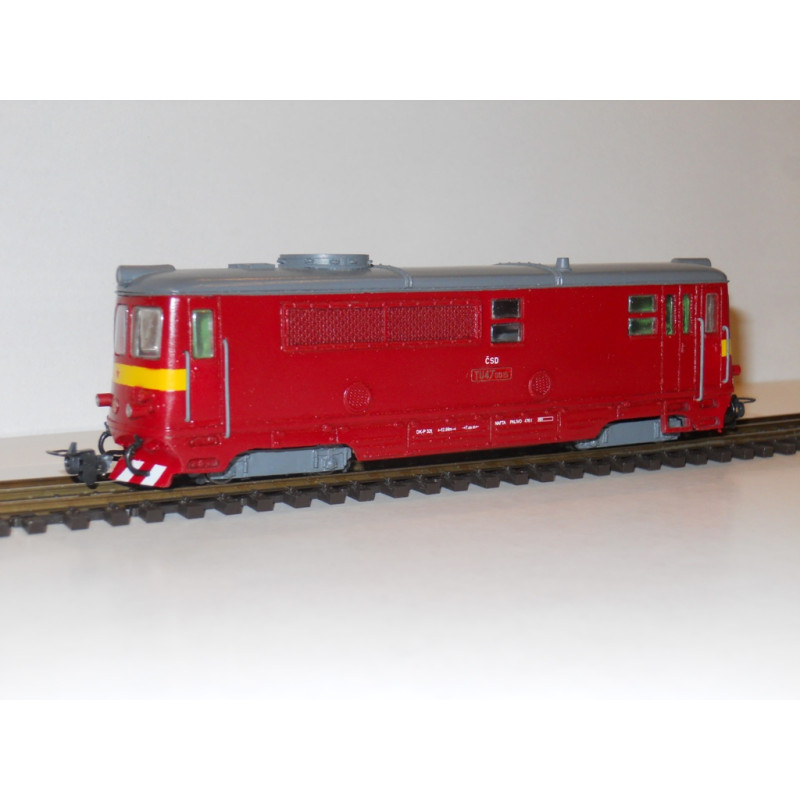 PRAGOMODEL  TU47.0015 ČSD narrow-gauge diesel locomotive,  9 mm gauge (HOe scale), 4th edition, analog  H0/e