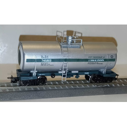 PERESVET  set of 2 tank cars for transporting chlorine SŽD, 4th ep.  TT