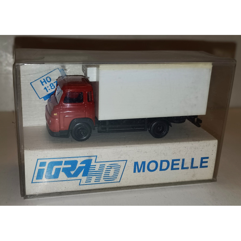 IGRA  Avia A60 refrigerated cabinet     H0