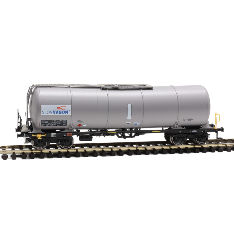 IGRA MODEL  4-axle Zacns 88 Slovvagon boiler car, gray, 6th edition TT