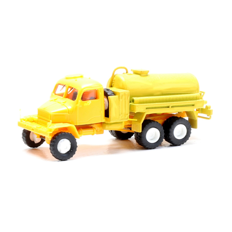 IGRA Praga V3S FEK "manure sucker" yellow, kit TT