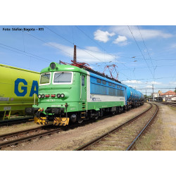 PIKO Electric Locomotive...