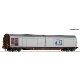 ROCO 4-axle covered wagon...