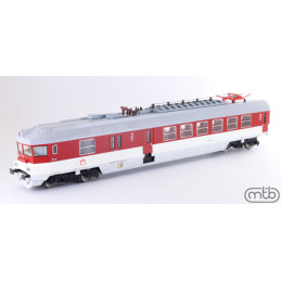 MTB Elektrická příměstská jednotka řady 560 - set 1 : 560.033 + 060.045 ZSSK, 5.ep., analog H0